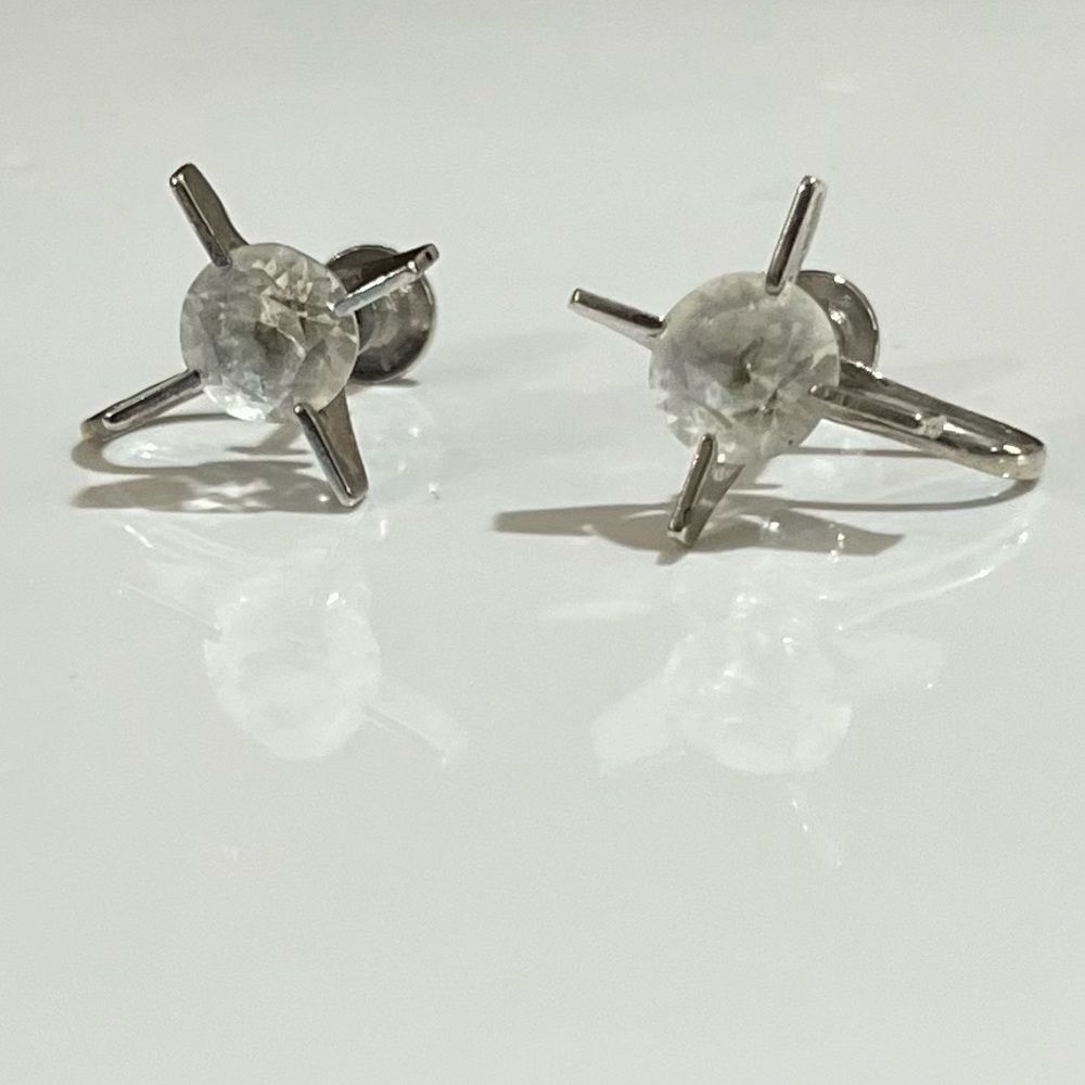 VINTAGE SCREW/CLIP-ON EARRINGS - Picture 4 of 8